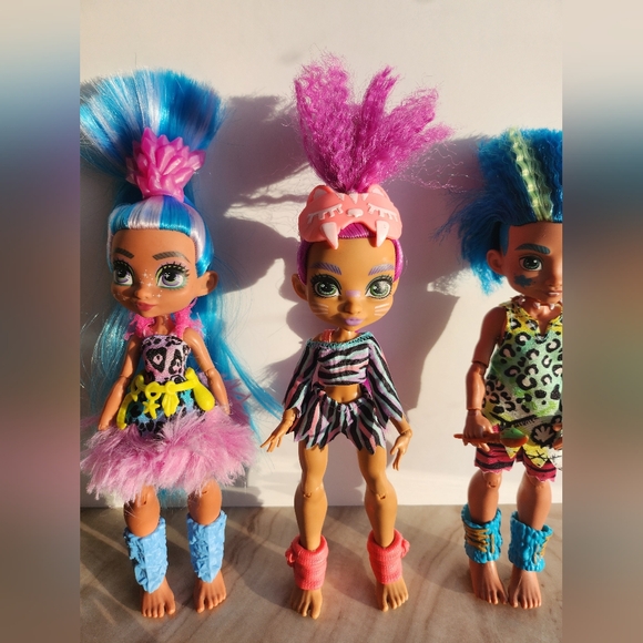 Cave Club Lot - Picture 3 of 5